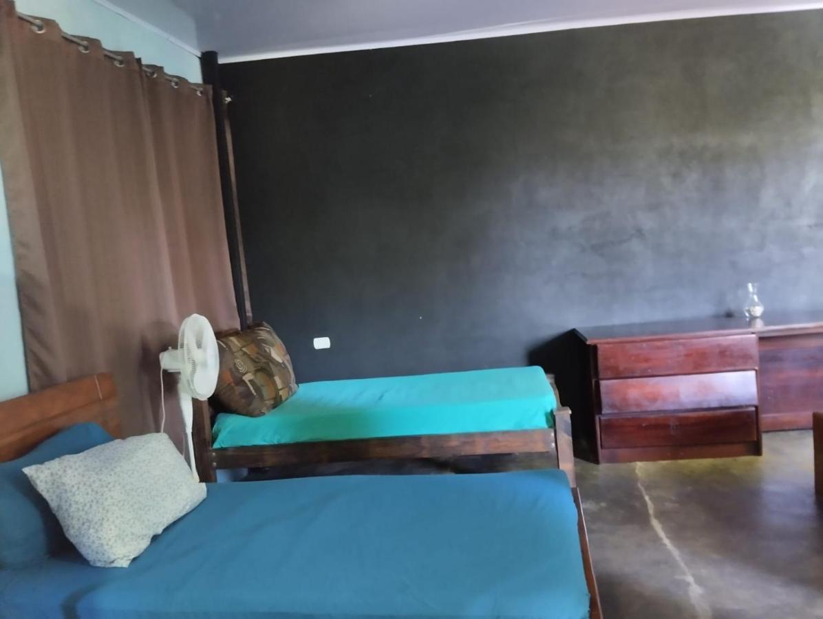 Monos Titi Third Floor Apartman Manuel Antonio Kültér fotó